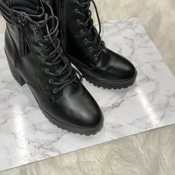Nasty Gal Black Combat Boots size 6 new with small scratch - Picture 9 of 14